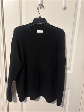 aerie Black Crewneck Sweater - Minimal Knit Pullover